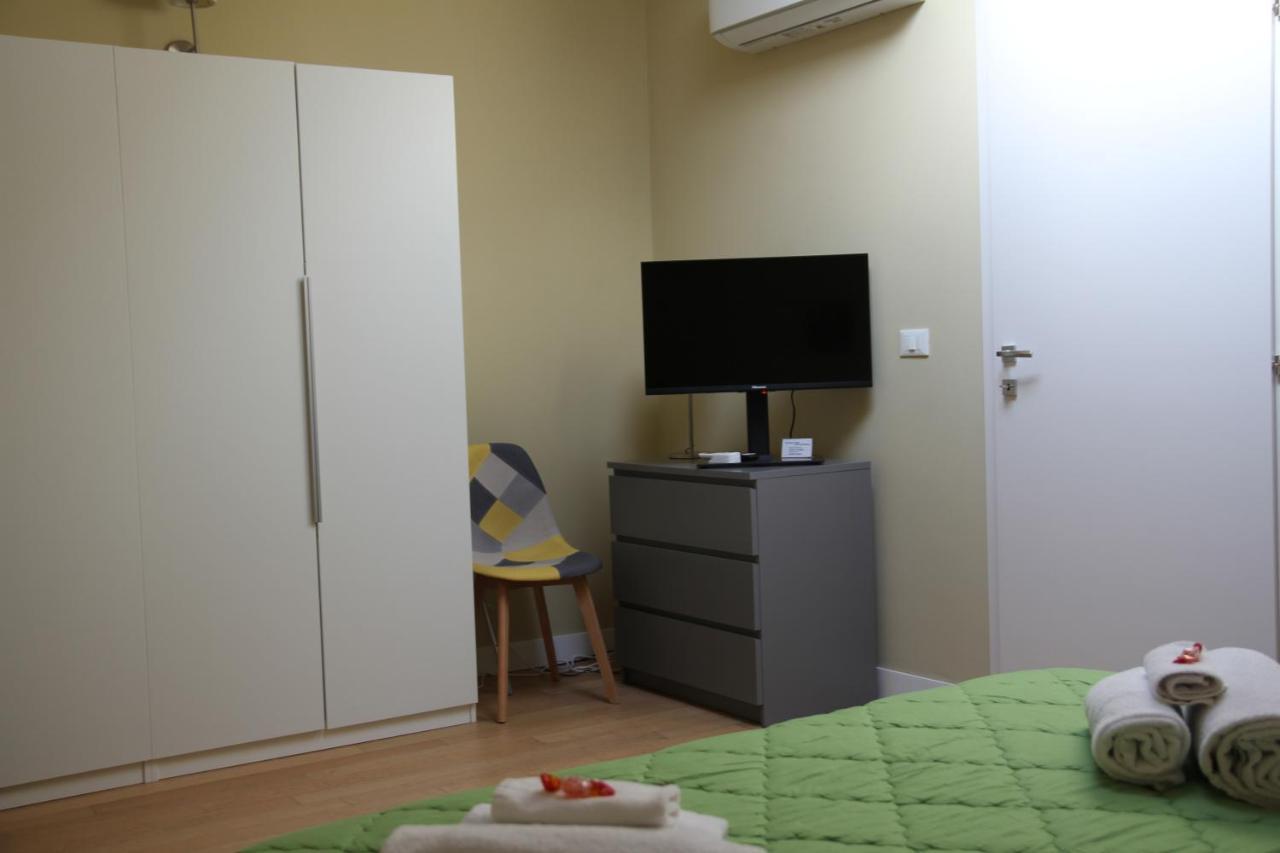 Holiday In Home Suite Archimede Catania Eksteriør billede
